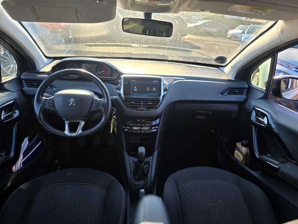 Peugeot 208 1,2 PureTech 82 Active 5d
