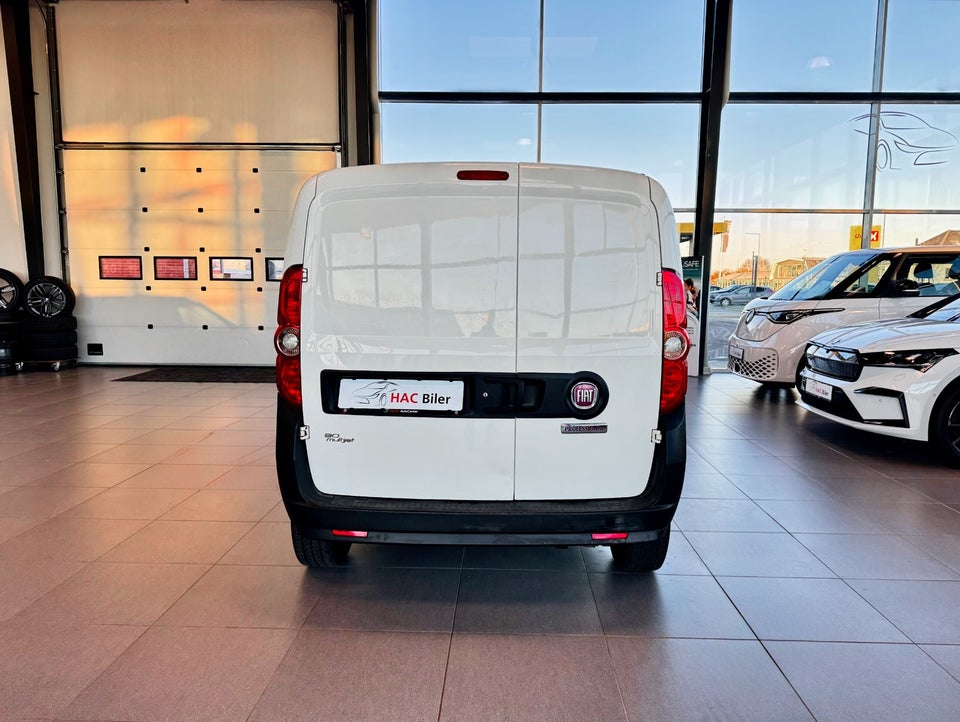 Fiat Doblò Cargo 1,3 MJT Basic L2 4d