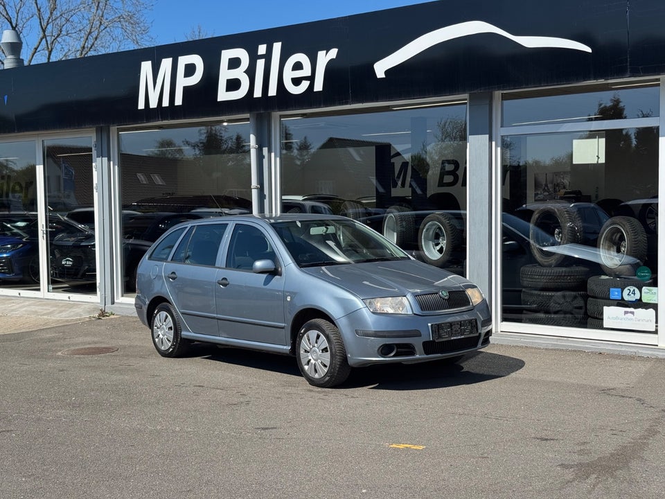 Skoda Fabia 1,2 12V Ambiente Combi 5d