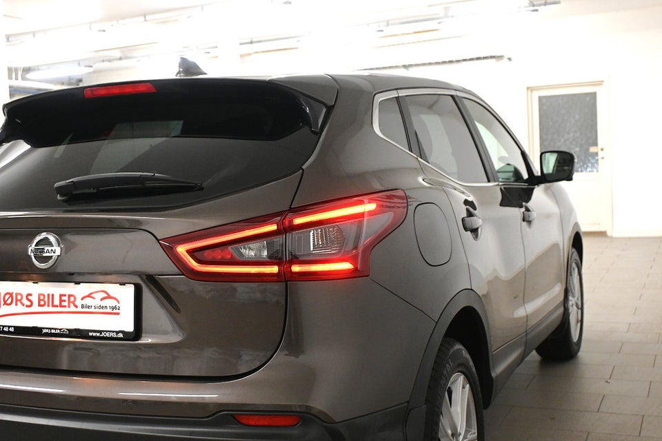 Nissan Qashqai 1,5 dCi 115 N-Connecta DCT 5d