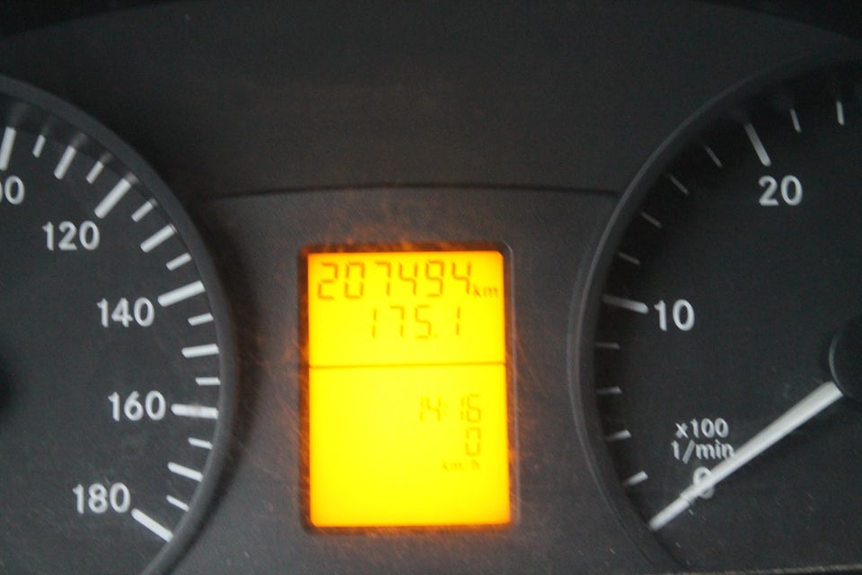 Mercedes Sprinter 216 2,2 CDi R2 Kassevogn 5d