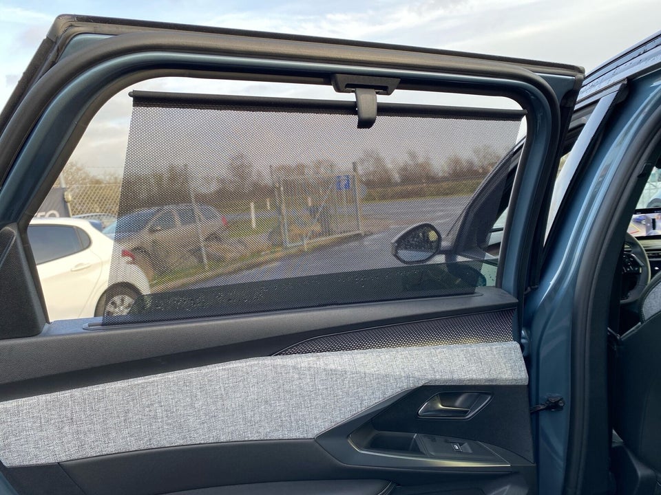 Peugeot e-5008 77 GT Pack 7prs 5d