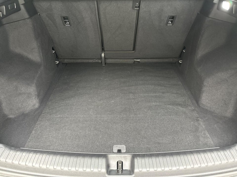 Audi Q4 e-tron 40 Attitude 5d