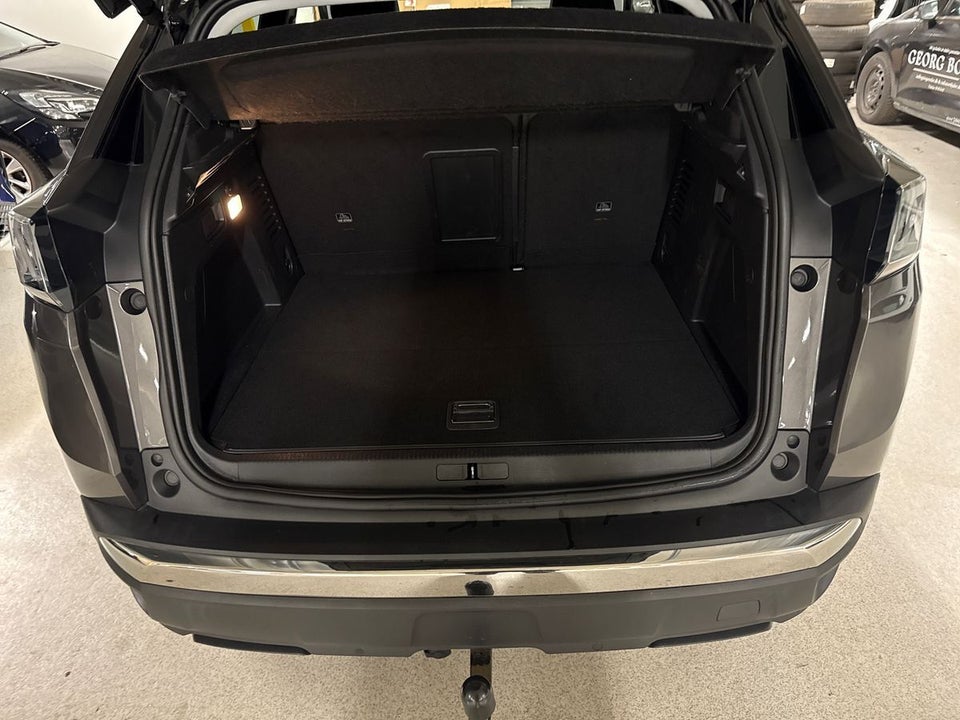 Peugeot 3008 1,6 Hybrid Allure Pack EAT8 5d