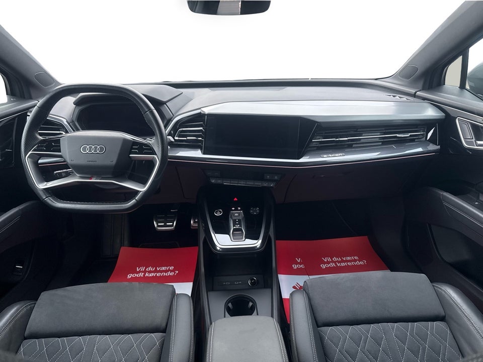 Audi Q4 e-tron 40 S-line 5d