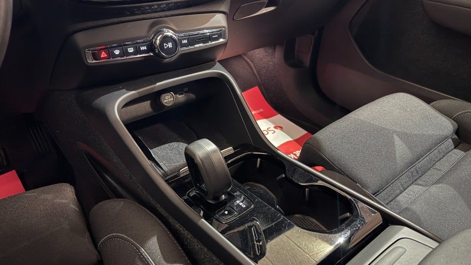 Volvo XC40 P6 ReCharge Plus 5d
