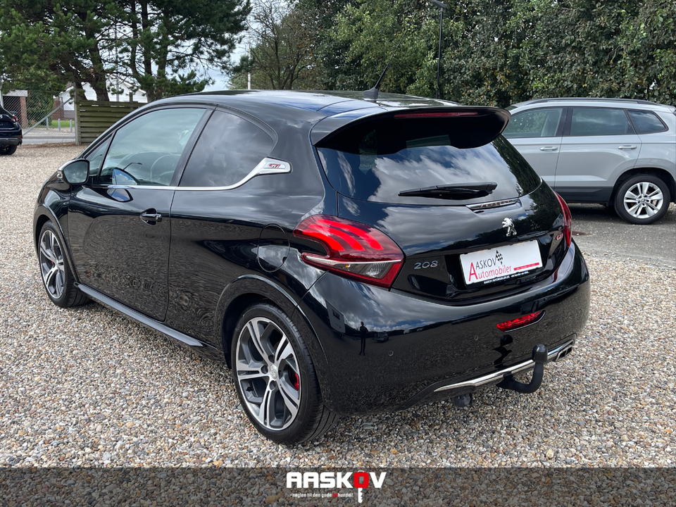 Peugeot 208 1,6 THP 208 GTi 3d