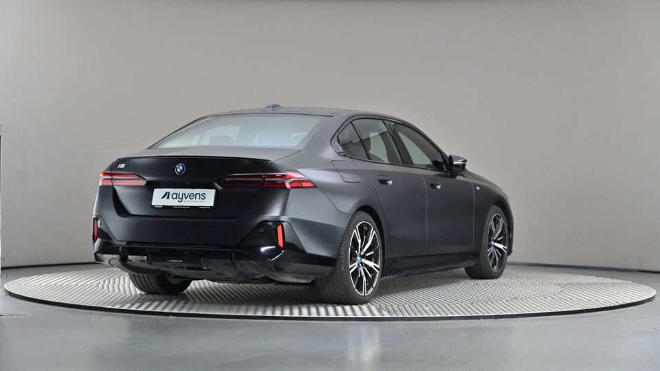 BMW i5 M60 M-Sport xDrive 4d