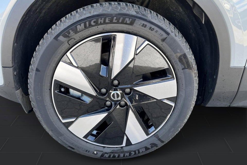 Volvo C40 ReCharge Core 5d