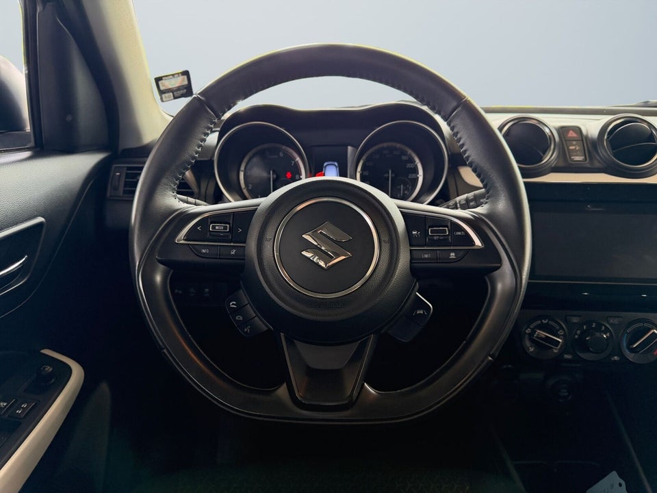 Suzuki Swift 1,2 mHybrid Action 5d