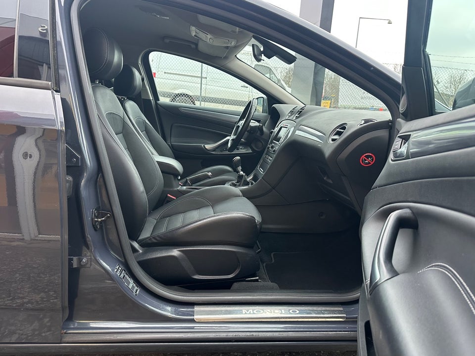 Ford Mondeo 2,0 TDCi 140 Titanium stc. 5d