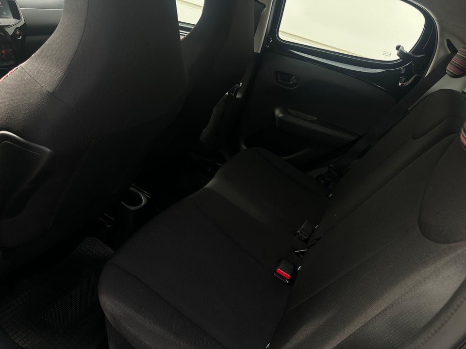 Citroën C1 1,0 VTi Triumph 5d