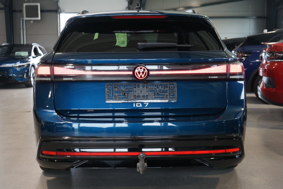 VW ID.7 77 Pro Tourer 5d