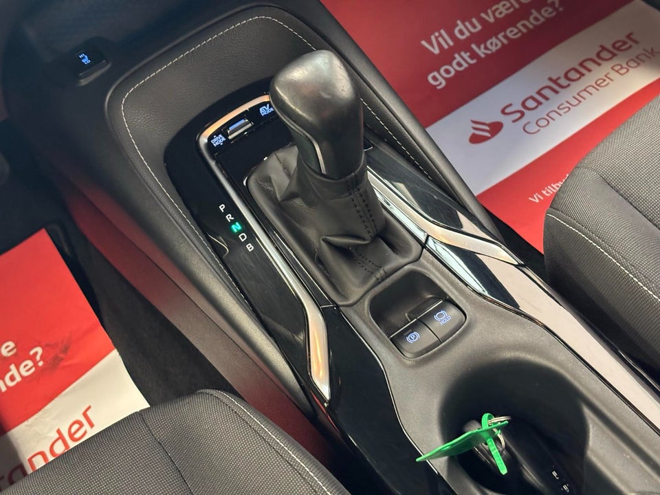 Toyota Corolla 1,8 Hybrid H3 Smart Touring Sports MDS 5d