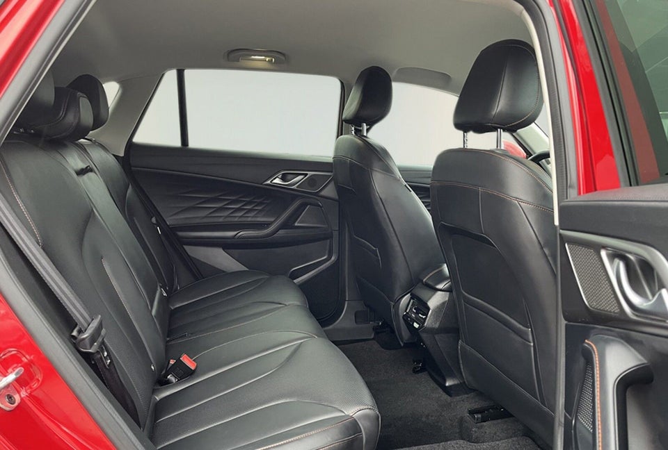 MG HS 1,5 PHEV Luxury 5d