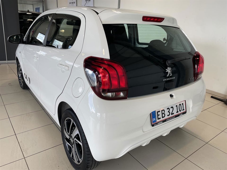 Peugeot 108 1,0 e-VTi 72 Infinity 5d