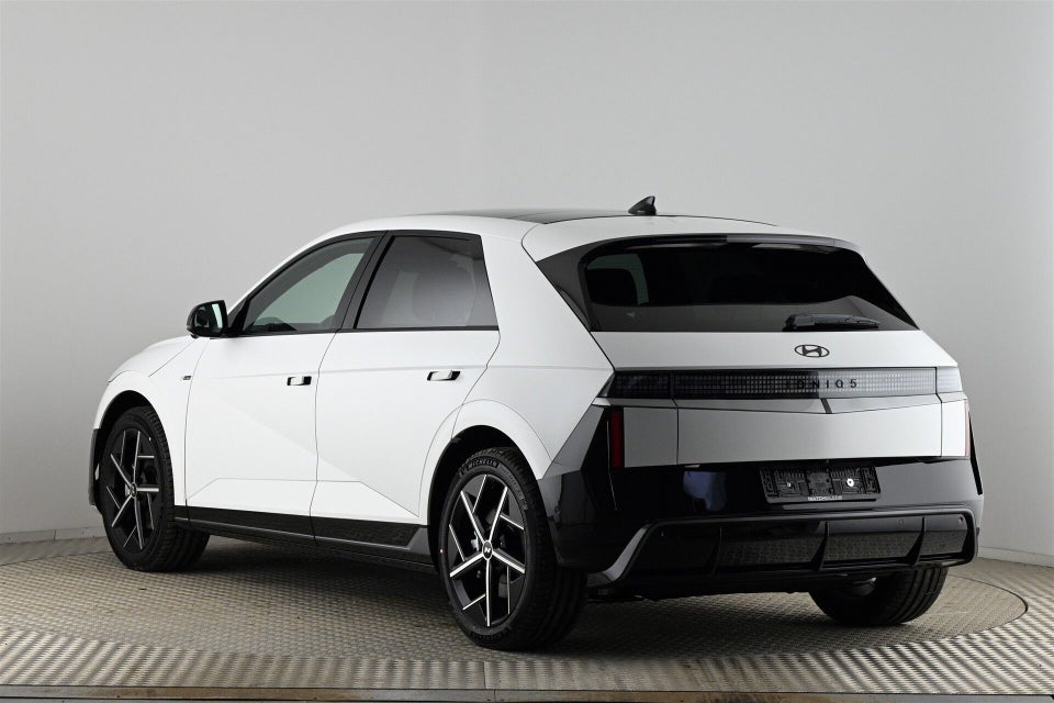 Hyundai Ioniq 5 84 N Line+ 5d