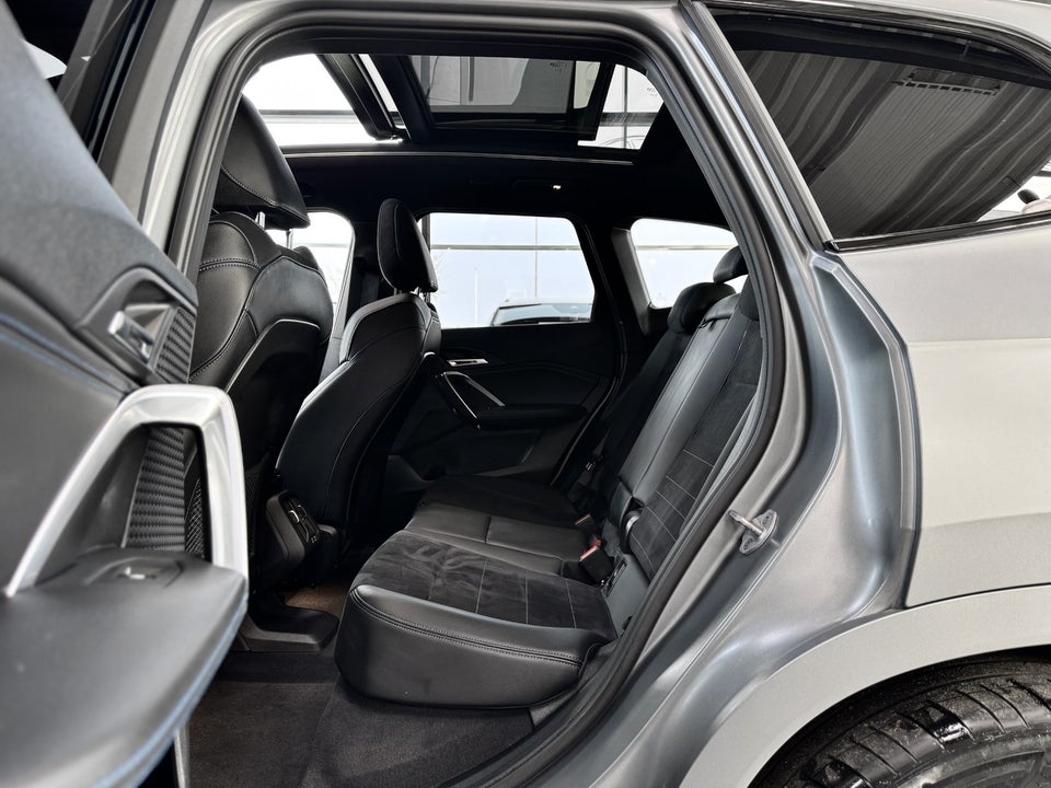 BMW iX1 xDrive30 M-Sport 5d