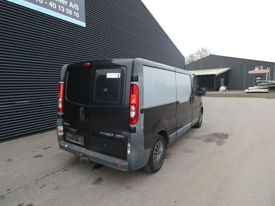 Opel Vivaro 2,0 CDTi 90 Van L2H1 4d