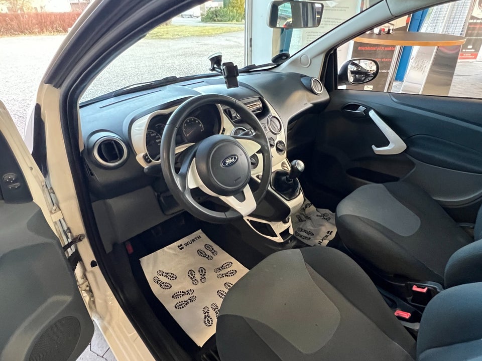 Ford Ka 1,2 Titanium 3d