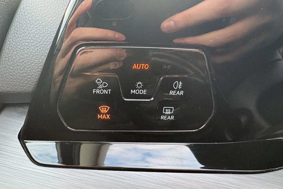 VW Golf VIII 1,5 eTSi 150 Style DSG 5d