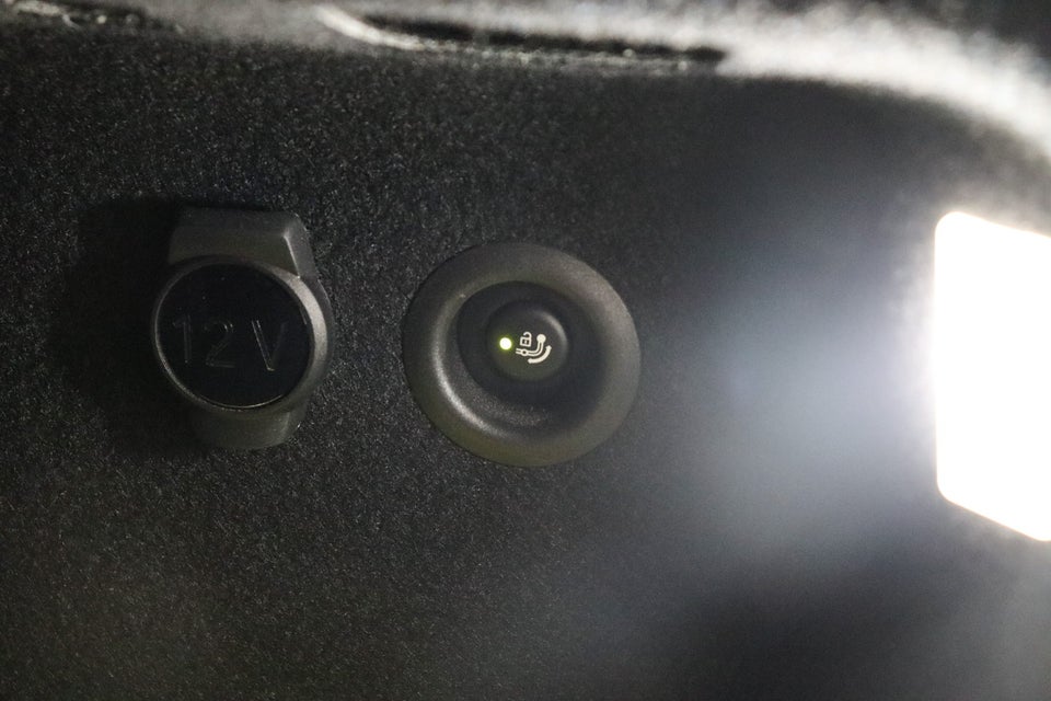 BMW iX1 xDrive30 Fully Charged M-Sport 5d