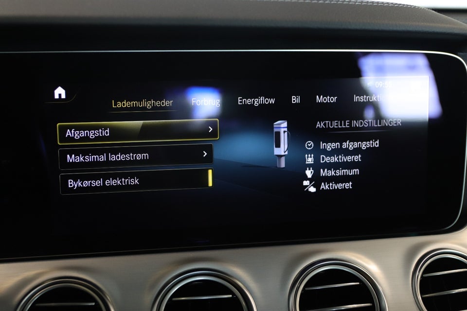 Mercedes E300 de 2,0 Advantage stc. aut. 5d