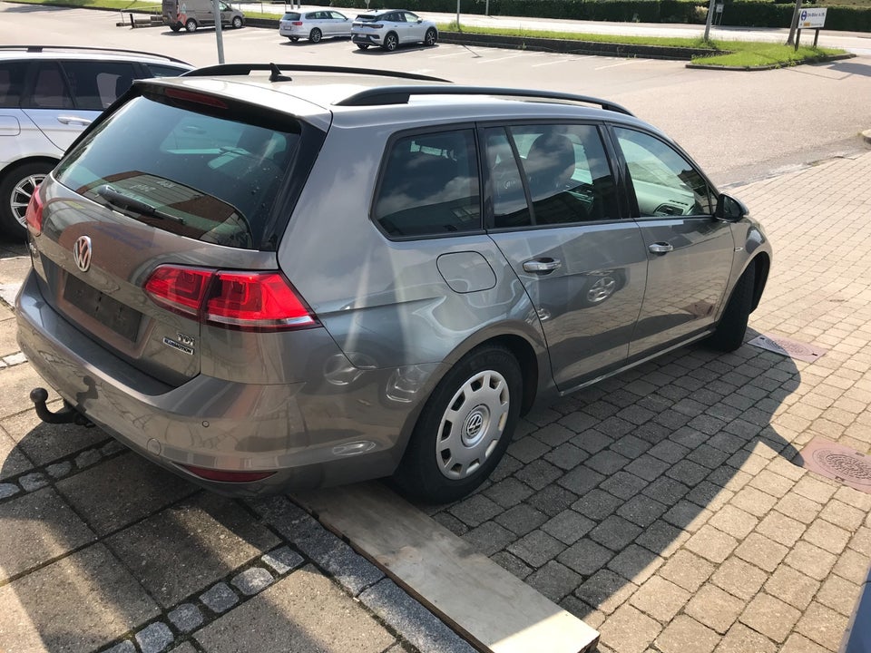 VW Golf VII 1,6 TDi 110 Style Variant BM 5d