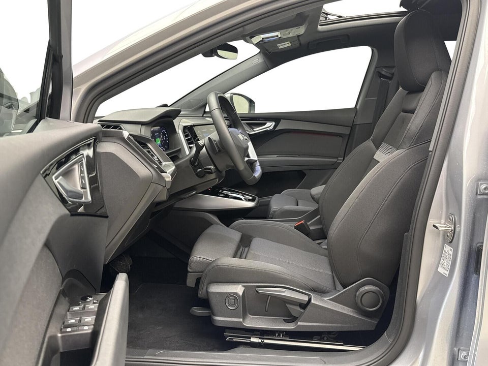 Audi Q4 e-tron 45 Progress quattro 5d