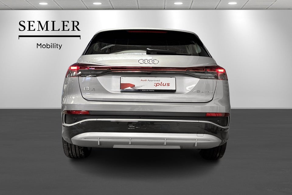 Audi Q4 e-tron 45 S-line 5d