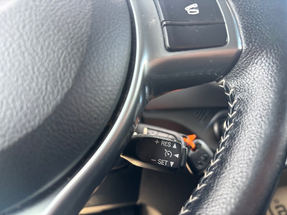 Toyota Yaris 1,5 Hybrid H2 e-CVT 5d