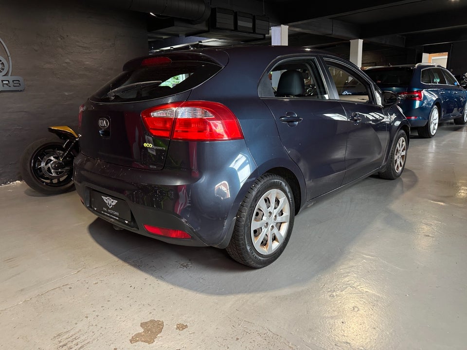 Kia Rio 1,2 CVVT Exclusive 5d