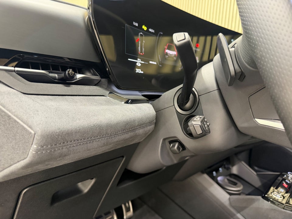 Audi Q6 e-tron Ultra S-line quattro 5d