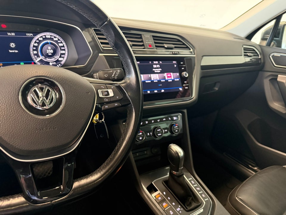 VW Tiguan 2,0 TSi 220 Highline DSG 4Motion 5d
