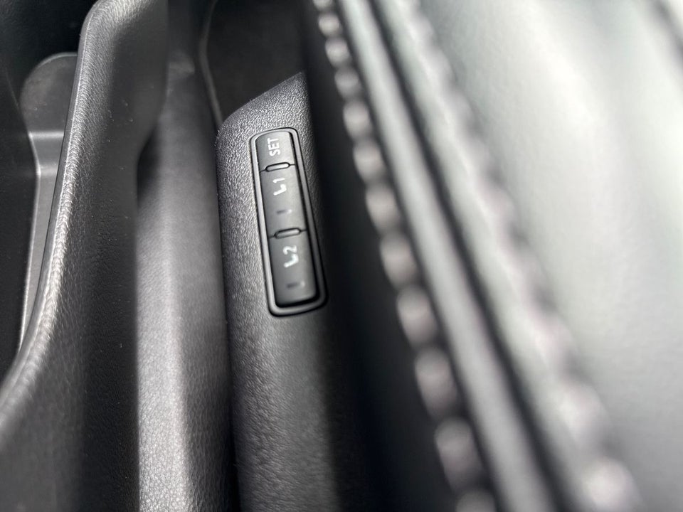 Nissan Qashqai 1,3 Dig-T 140 Tekna+ Dynamic 5d