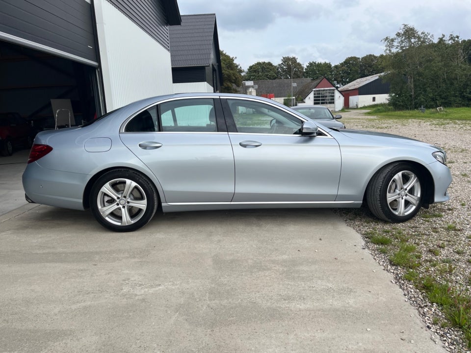 Mercedes E400 3,5 aut. 4Matic 4d