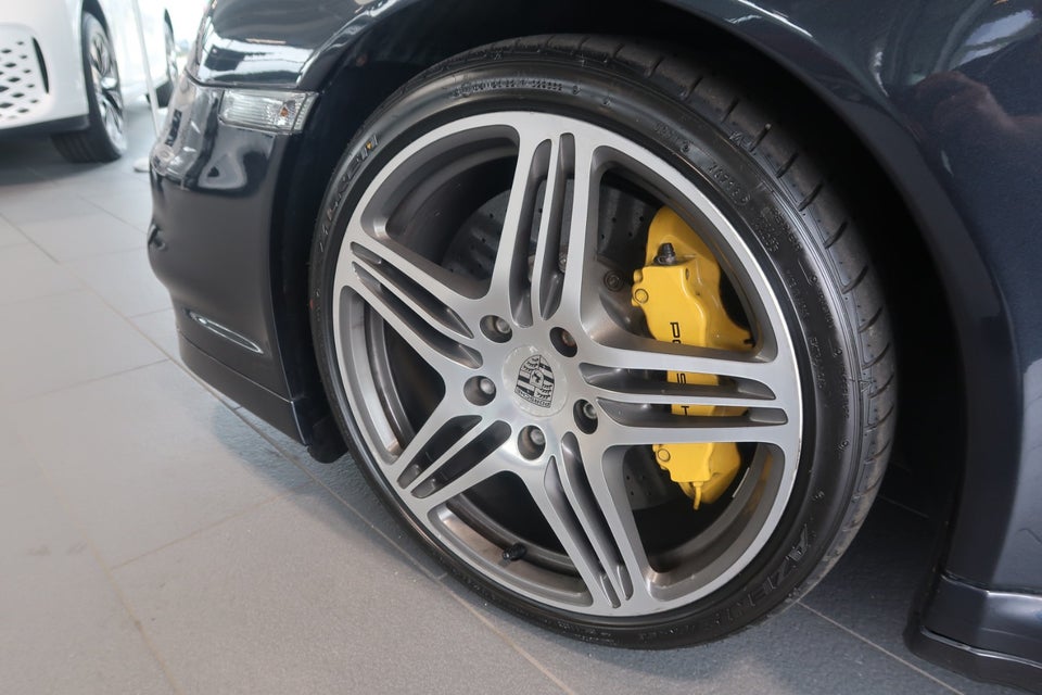 Porsche 911 Turbo 3,6 Coupé Tiptr. 2d