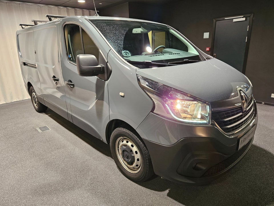 Renault Trafic T29 2,0 dCi 145 L2H1 EDC