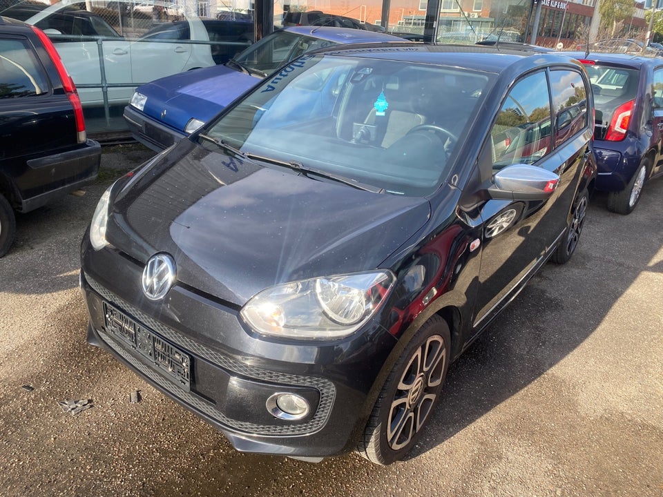 VW Up! 1,0 60 High Up! BMT 5d
