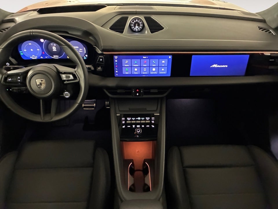 Porsche Macan Turbo 5d