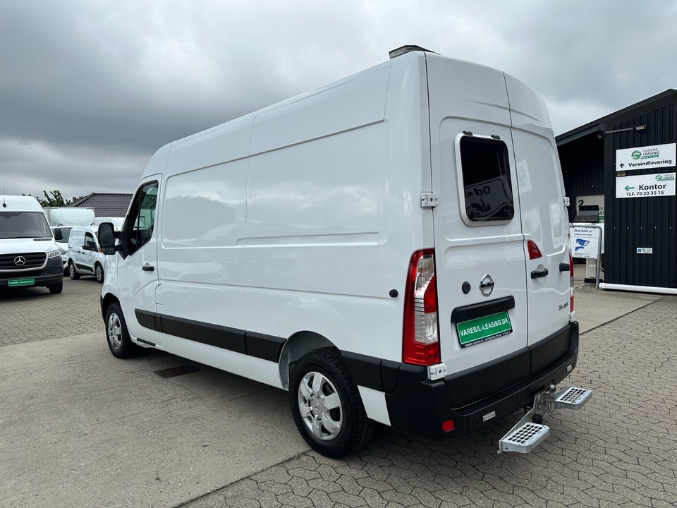Nissan NV400 2,3 dCi 150 L3H2 Kassevogn