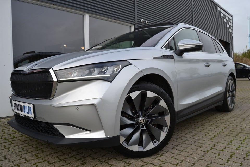 Skoda Enyaq 80 iV Plus Loft 5d