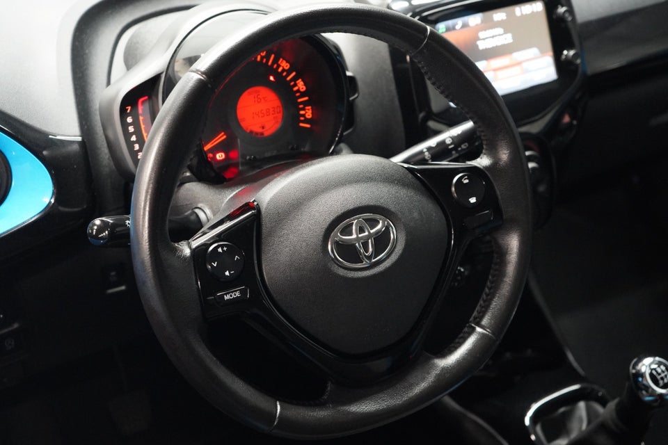 Toyota Aygo 1,0 VVT-i x-cite 5d