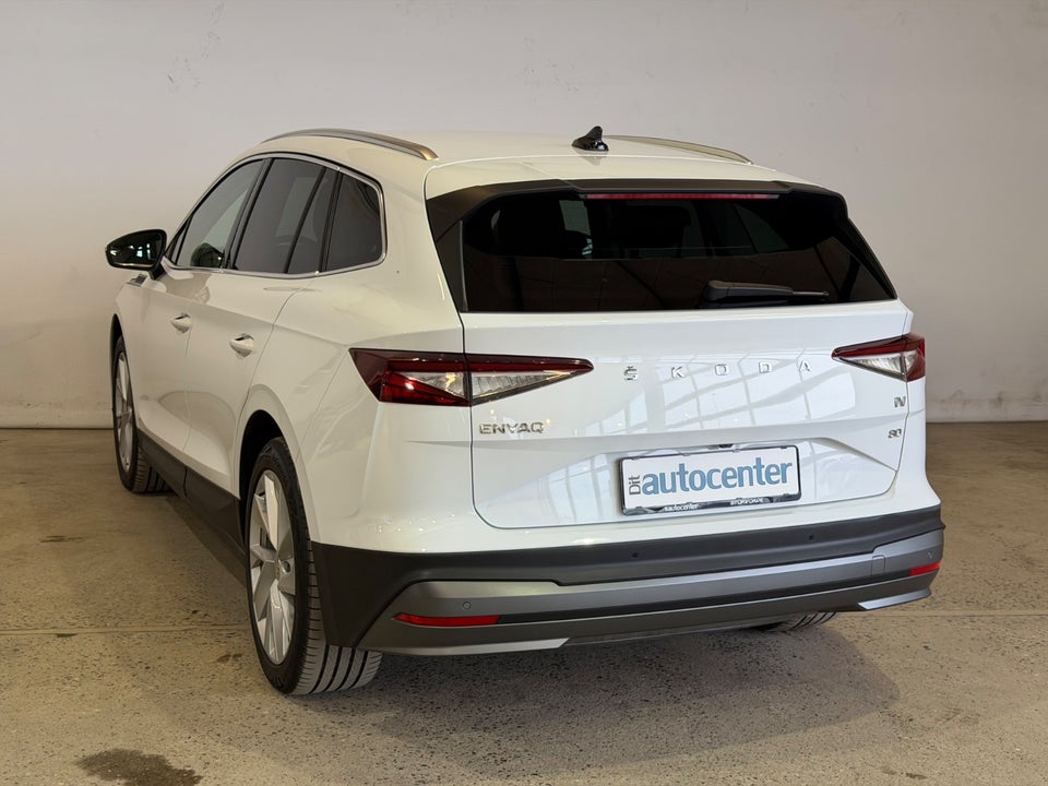 Skoda Enyaq 80 iV Plus Loft 5d