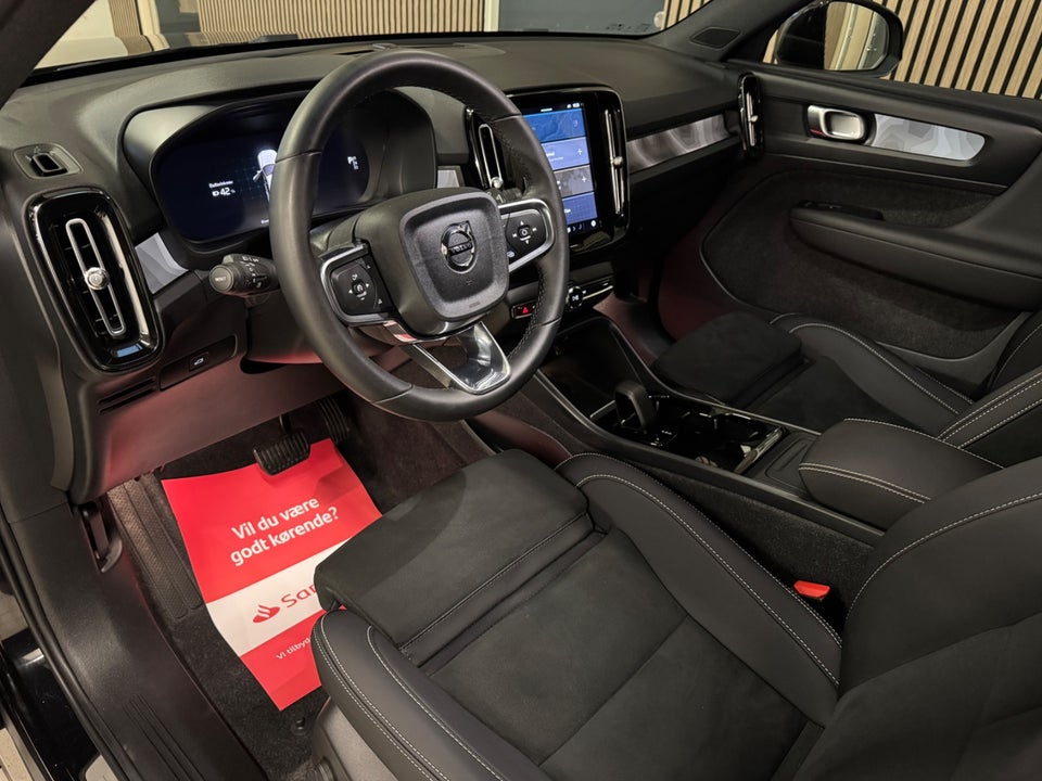 Volvo XC40 ReCharge Extended Range Core 5d