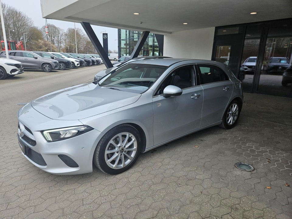 Mercedes A200 d 2,0 Progressive Line aut. 5d