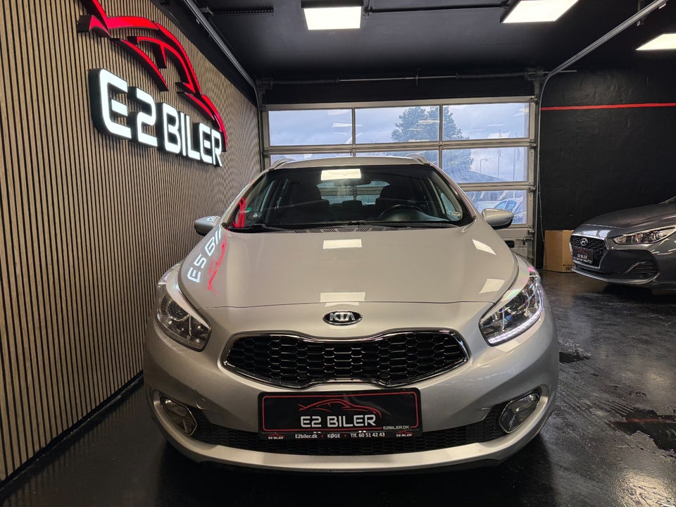 Kia Ceed 1,6 CRDi 128 Spring SW 5d