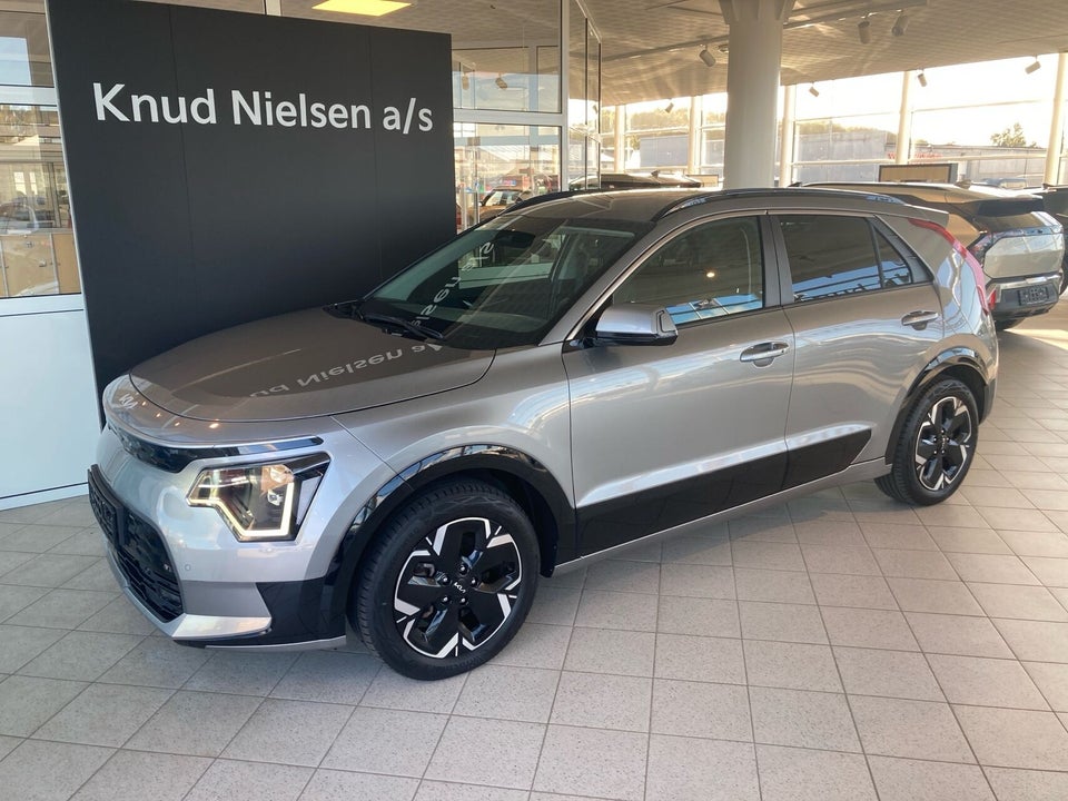 Kia Niro 64 EV Upgrade 5d