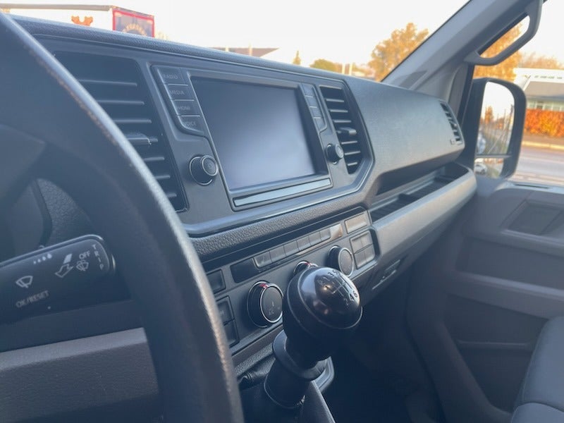 VW Crafter 35 2,0 TDi 177 Kassevogn L3H2