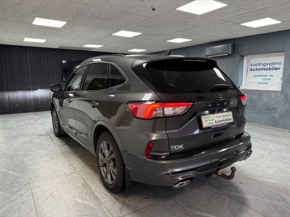 Ford Kuga 2,5 PHEV ST-Line X CVT 5d